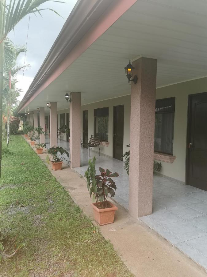 Hotel Vale'S Chiles  ภายนอก รูปภาพ