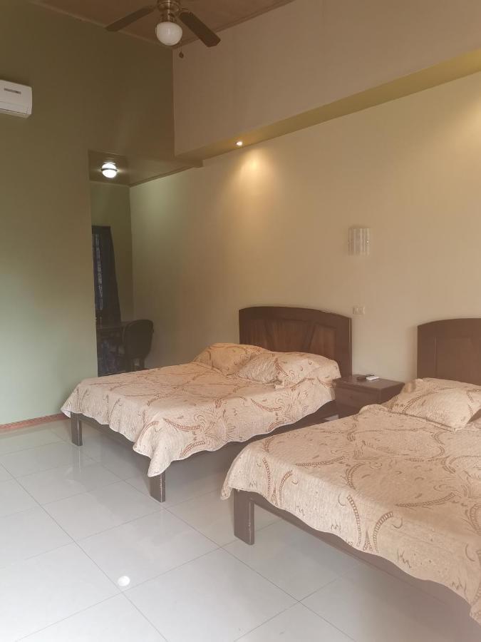 Hotel Vale'S Chiles  ภายนอก รูปภาพ