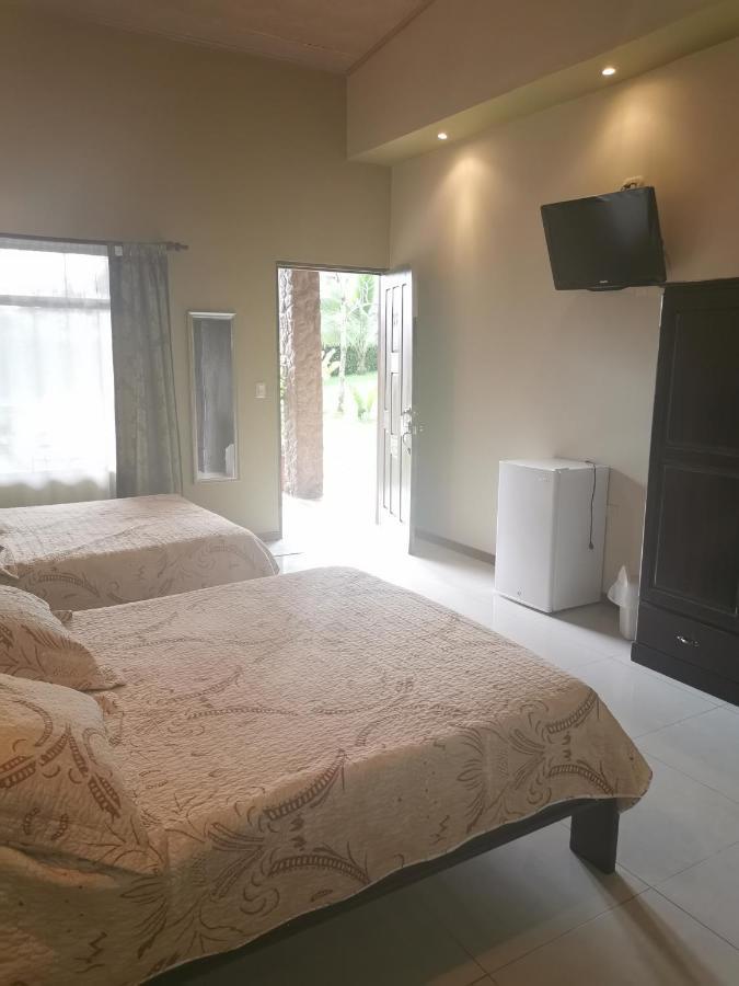 Hotel Vale'S Chiles  ภายนอก รูปภาพ