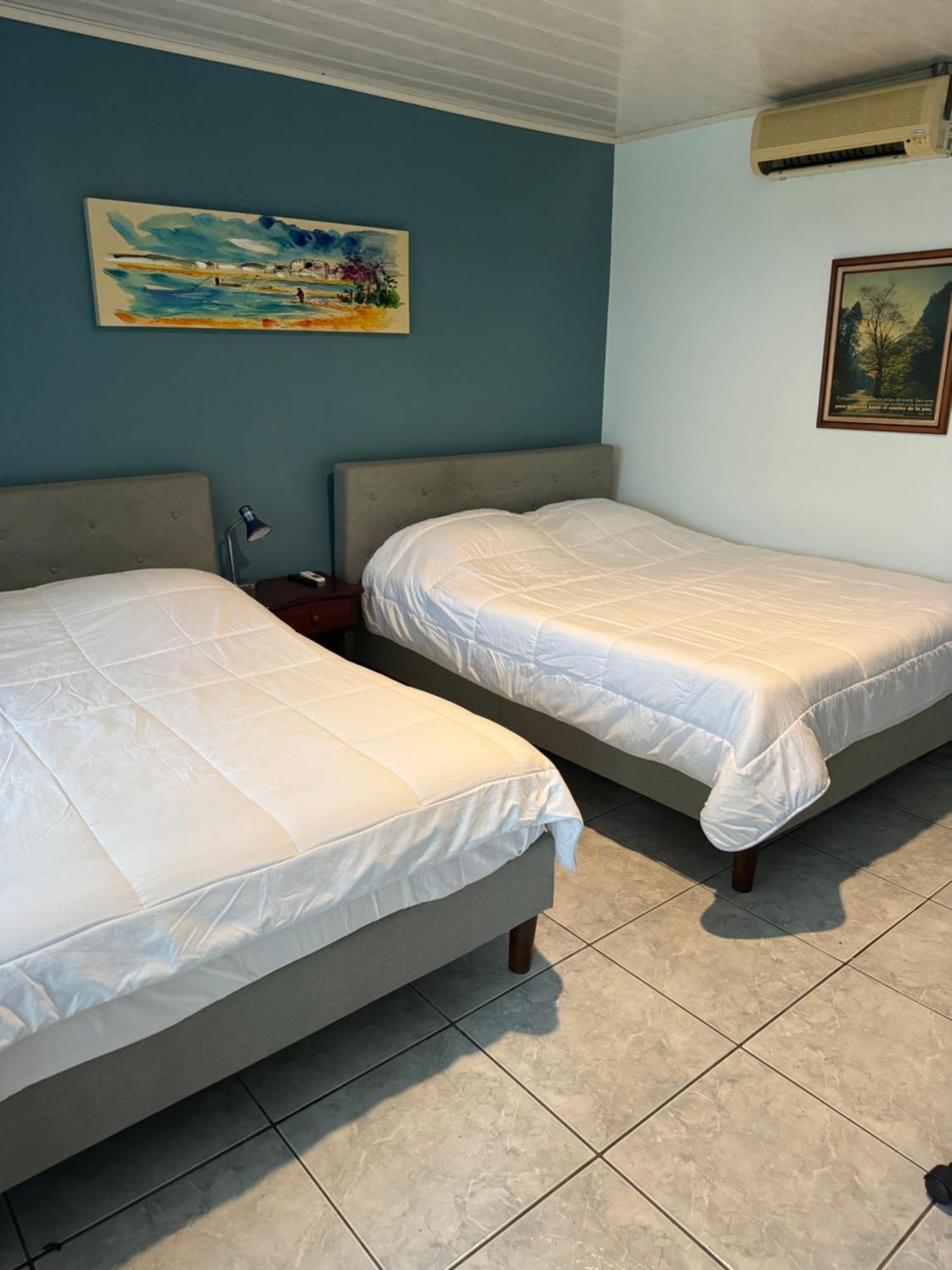 Hotel Vale'S Chiles  ภายนอก รูปภาพ